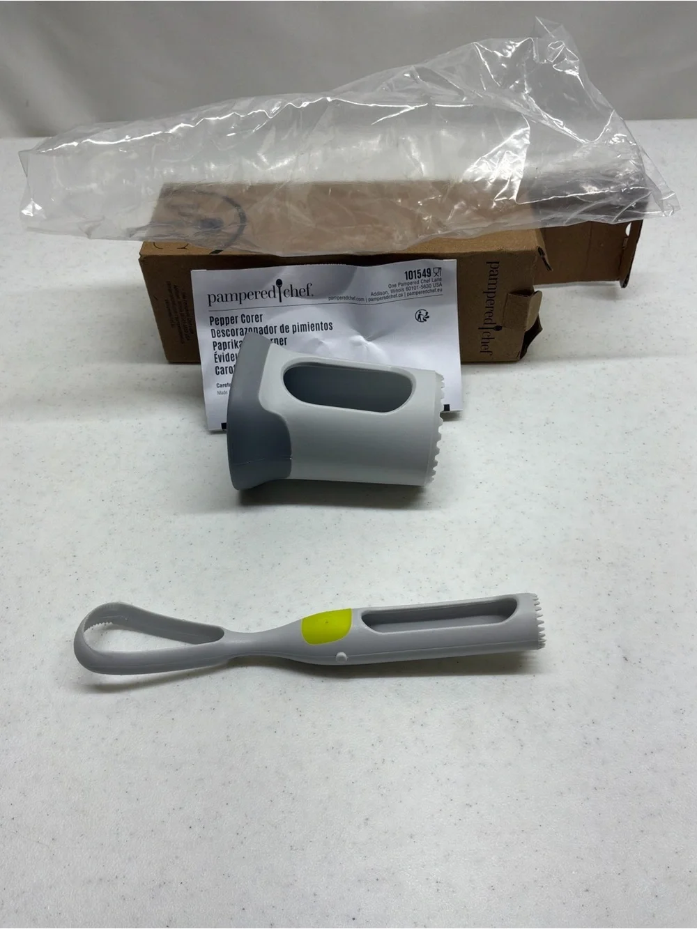 Pampered Chef Pepper Corer -New in Box